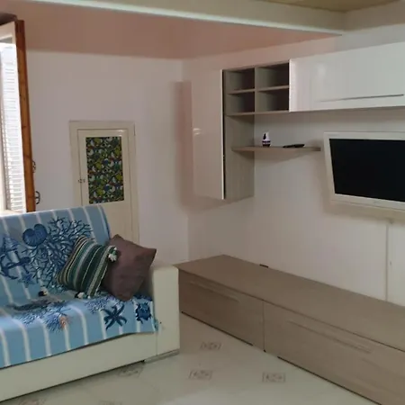 4 Sister Open Space In Apartment *