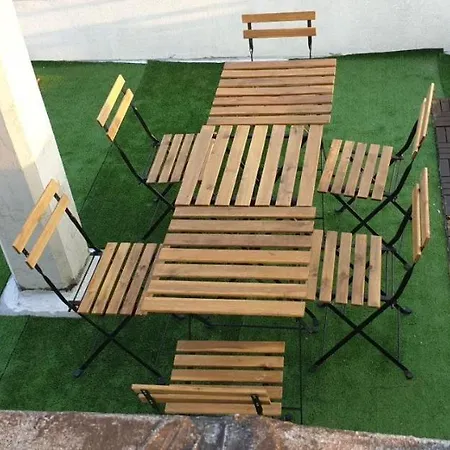 4 Sister Open Space In
